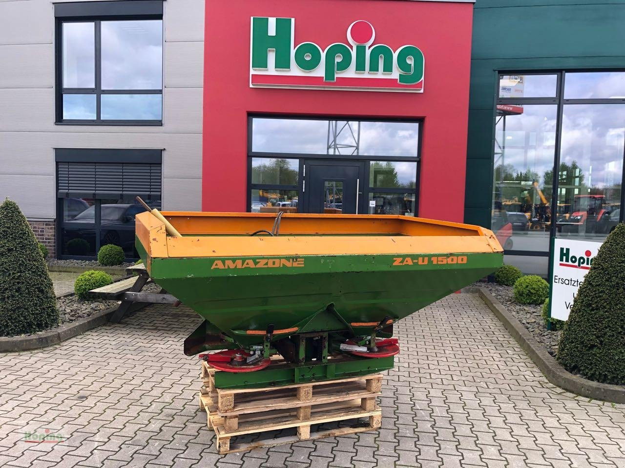 Amazone ZAU 1500 - Düngerstreuer: das Bild 1 Amazone ZAU 1500 - Düngerstreuer: das Bild 1