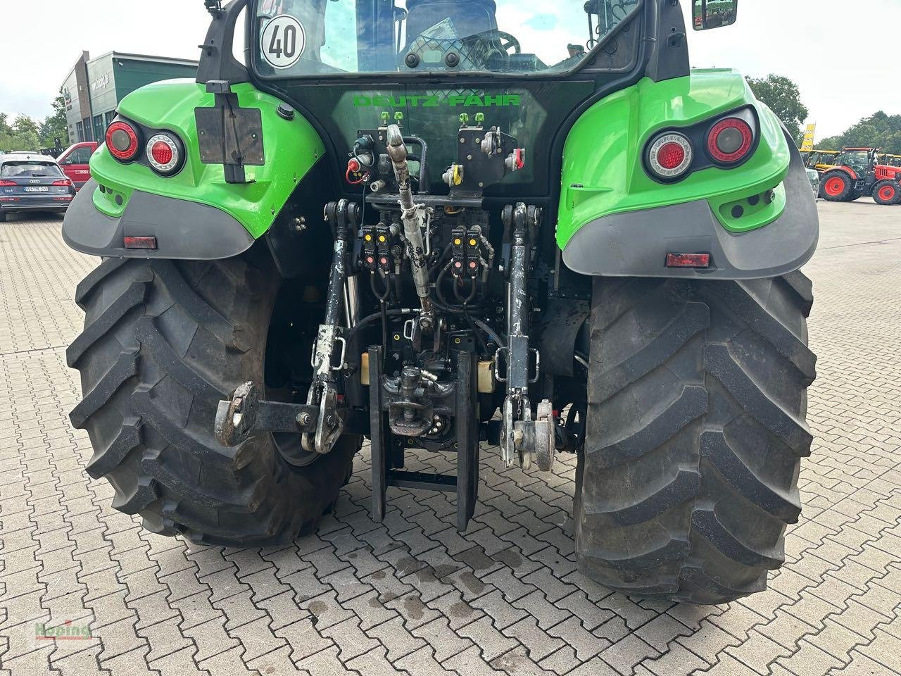 Traktor Deutz-Fahr 6160 Agrotron: das Bild 9