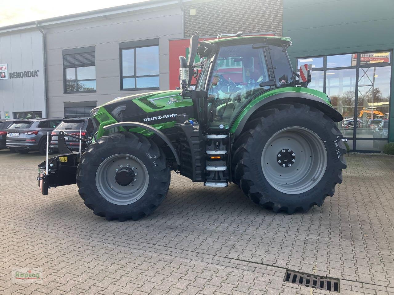 Deutz-Fahr 6180 TTV 30 Jahre Edition - Traktor: das Bild 2 Deutz-Fahr 6180 TTV 30 Jahre Edition - Traktor: das Bild 2