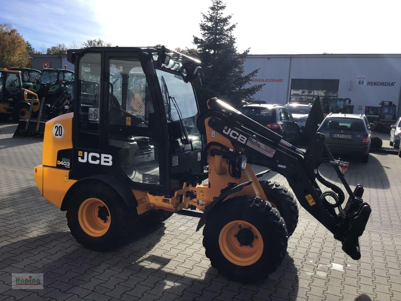 JCB 403 PLUS - Hoflader: das Bild 3 JCB 403 PLUS - Hoflader: das Bild 3