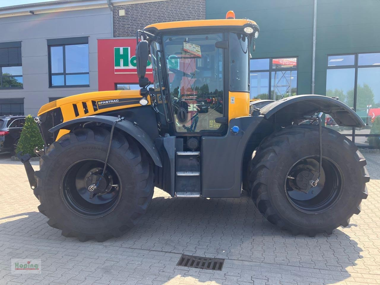 JCB 4220 - Traktor: das Bild 2 JCB 4220 - Traktor: das Bild 2