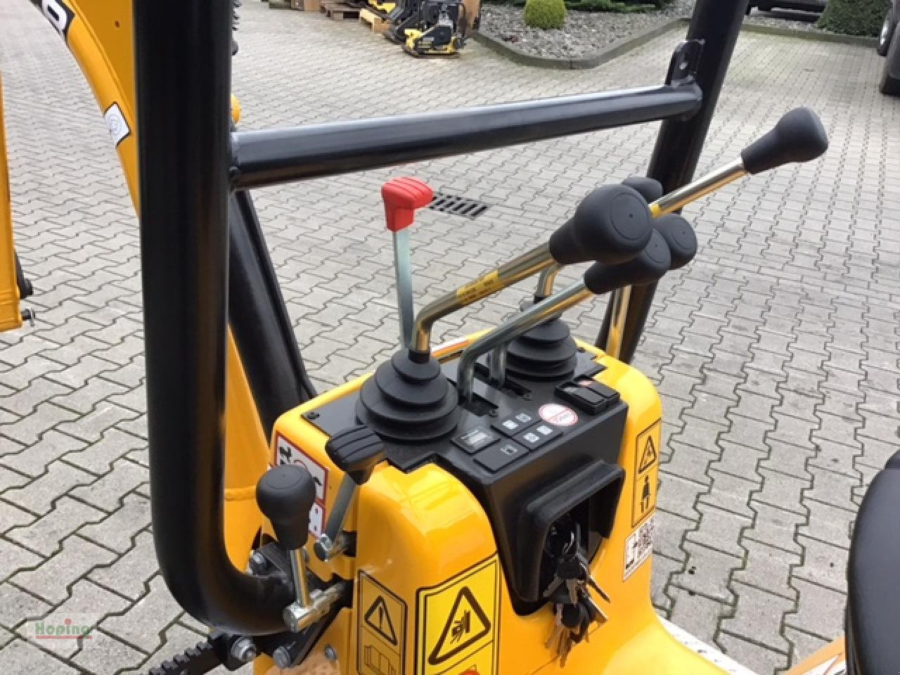 JCB 8008 CTS - Minibagger: das Bild 5 JCB 8008 CTS - Minibagger: das Bild 5