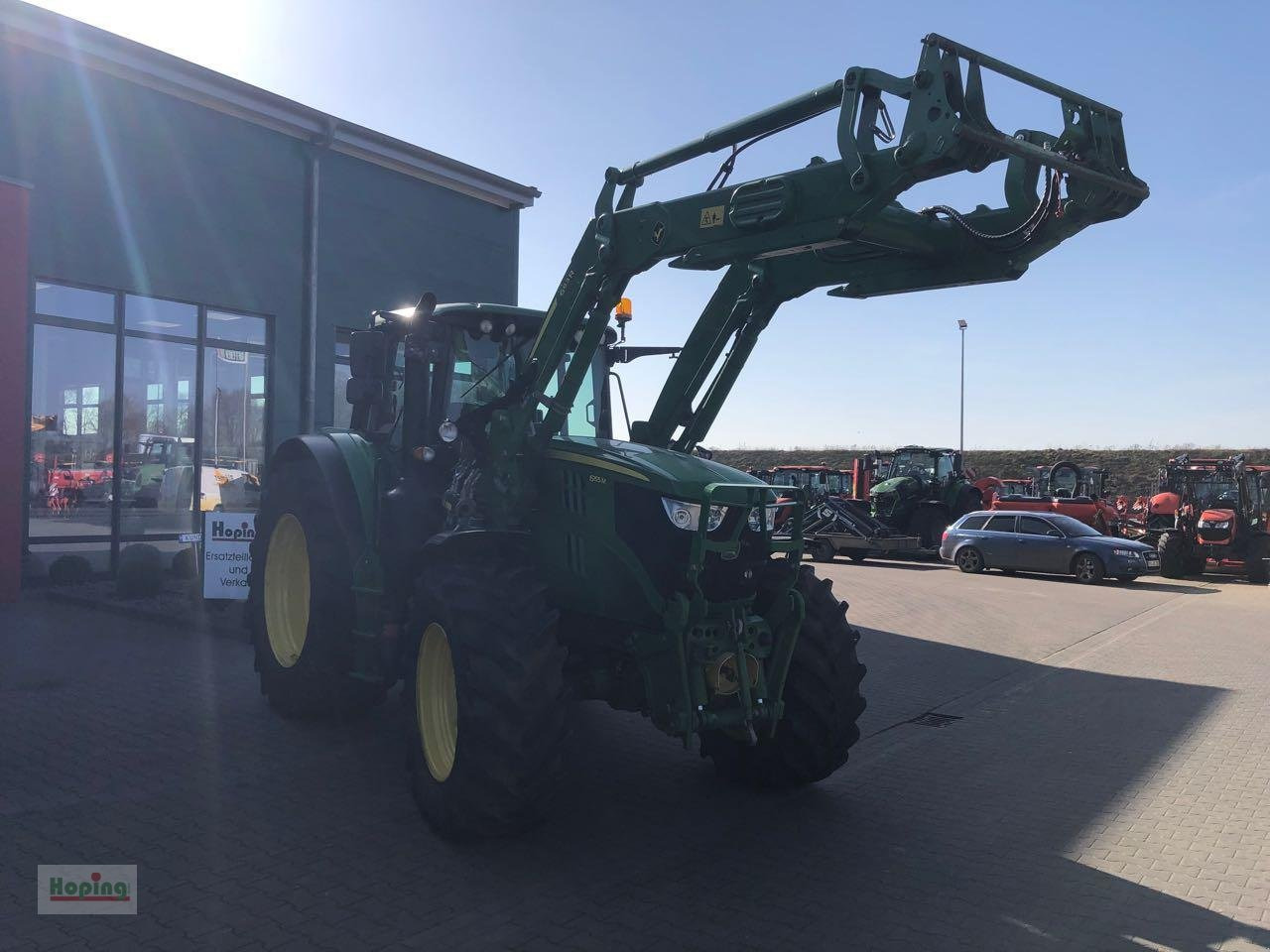 John Deere 6155 M - Traktor: das Bild 2 John Deere 6155 M - Traktor: das Bild 2