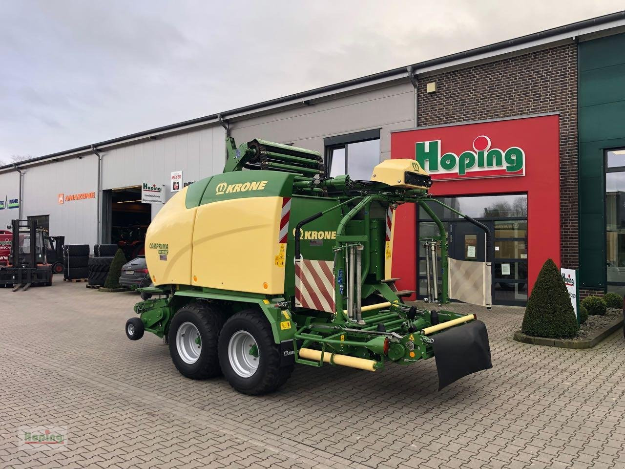 Krone Comprima CF 155 XC - Rundballenpresse: das Bild 5 Krone Comprima CF 155 XC - Rundballenpresse: das Bild 5