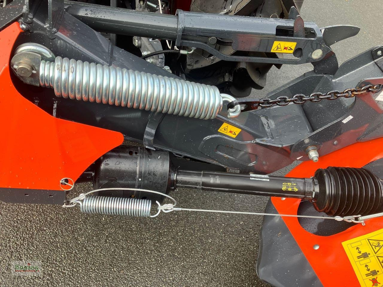 Kubota DM3032 KSW - Mähwerk: das Bild 5 Kubota DM3032 KSW - Mähwerk: das Bild 5
