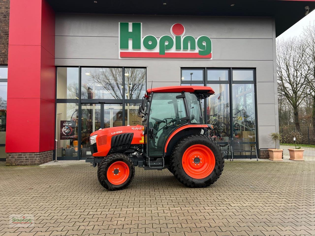 Kubota L2-552 DHC - Kommunaltraktor: das Bild 2 Kubota L2-552 DHC - Kommunaltraktor: das Bild 2
