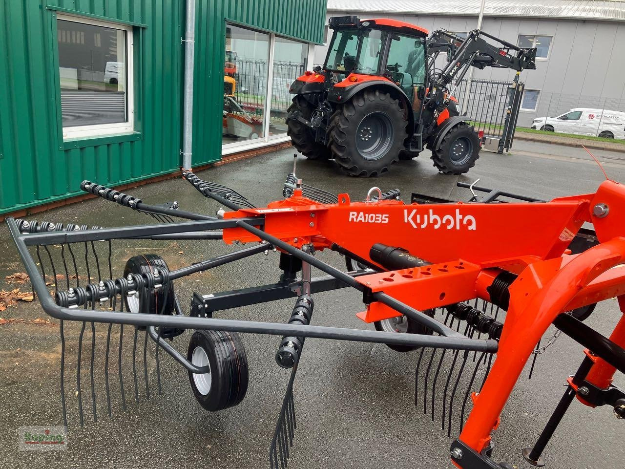 Kubota RA1035 - Heuwender/ Wenderechen: das Bild 4 Kubota RA1035 - Heuwender/ Wenderechen: das Bild 4