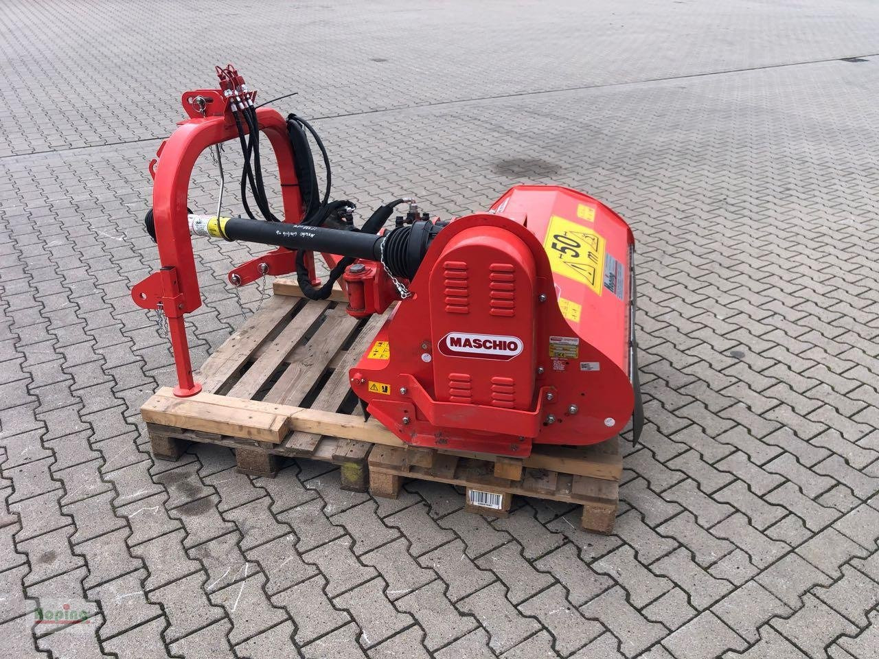 Maschio Giraffetta M 120 - Seitenmulcher: das Bild 4 Maschio Giraffetta M 120 - Seitenmulcher: das Bild 4