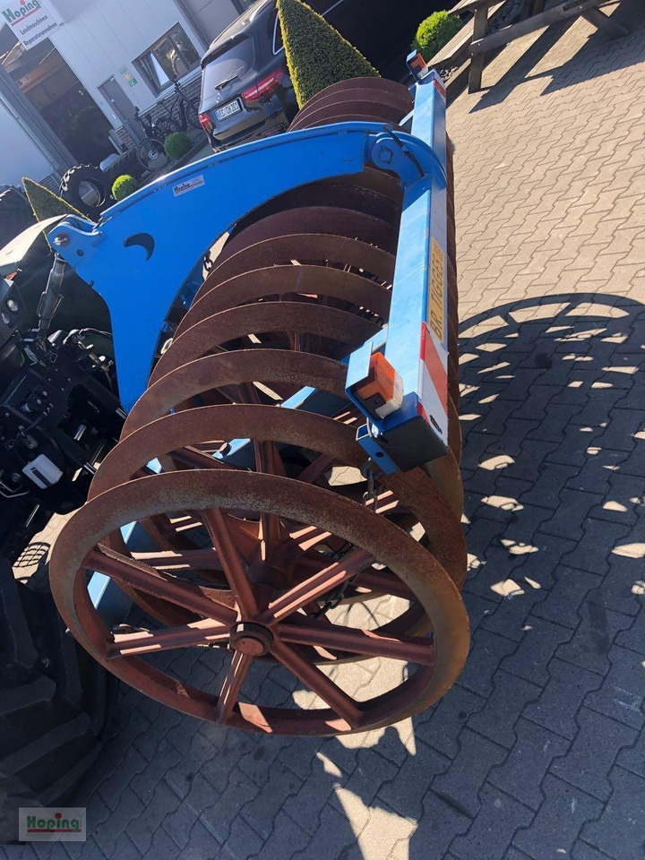 Tigges 3m Frontpacker - Ackerwalze: das Bild 3 Tigges 3m Frontpacker - Ackerwalze: das Bild 3