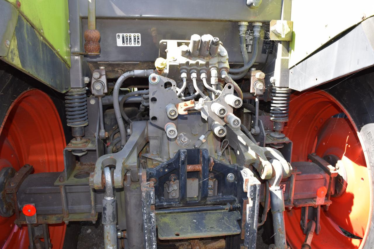 CLAAS Ares 617 ATZ - Traktor: das Bild 4 CLAAS Ares 617 ATZ - Traktor: das Bild 4