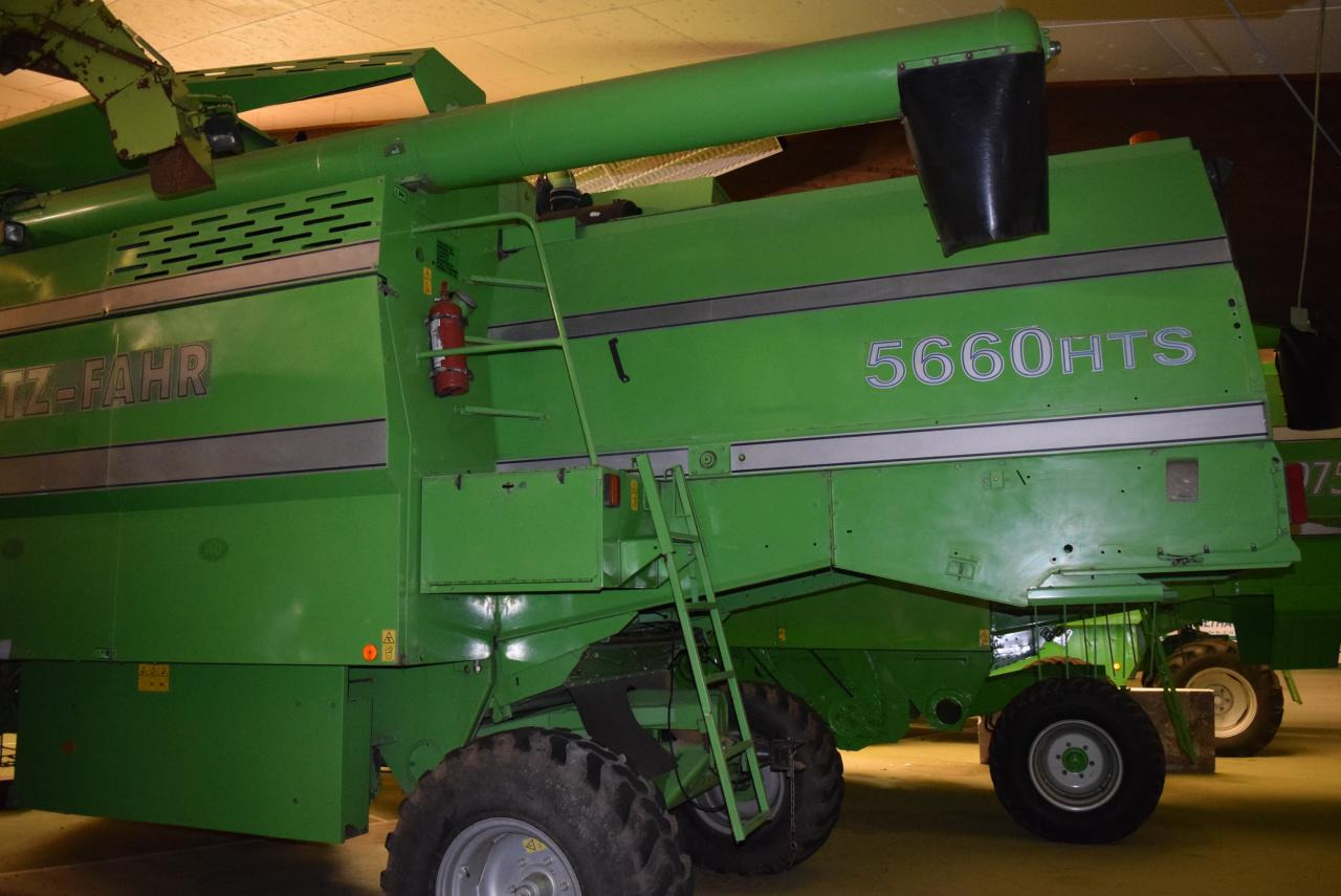 Deutz-Fahr 5660 HTS - Mähdrescher: das Bild 5 Deutz-Fahr 5660 HTS - Mähdrescher: das Bild 5