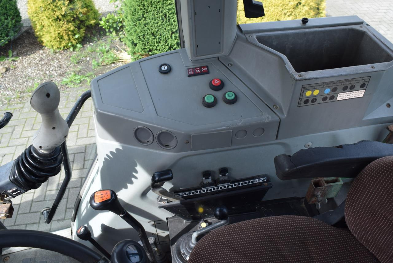 Traktor Fendt Farmer 309 C: das Bild 11