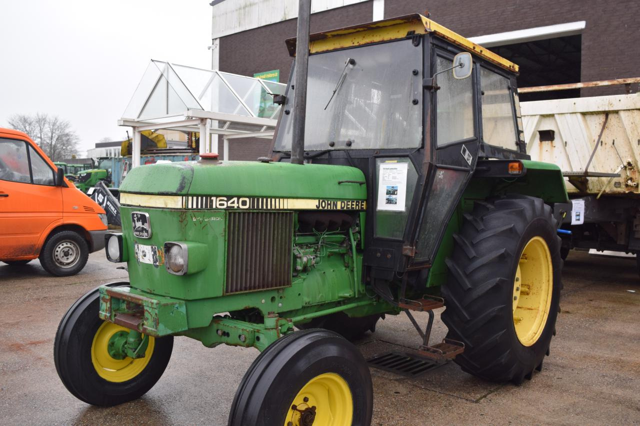 John Deere 1640 - Traktor: das Bild 4 John Deere 1640 - Traktor: das Bild 4