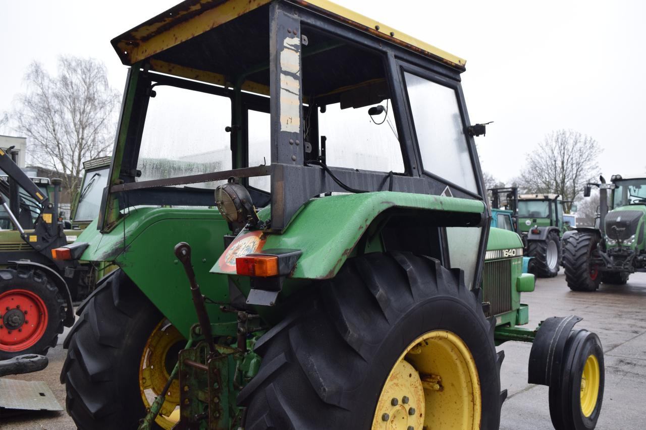 John Deere 1640 - Traktor: das Bild 5 John Deere 1640 - Traktor: das Bild 5