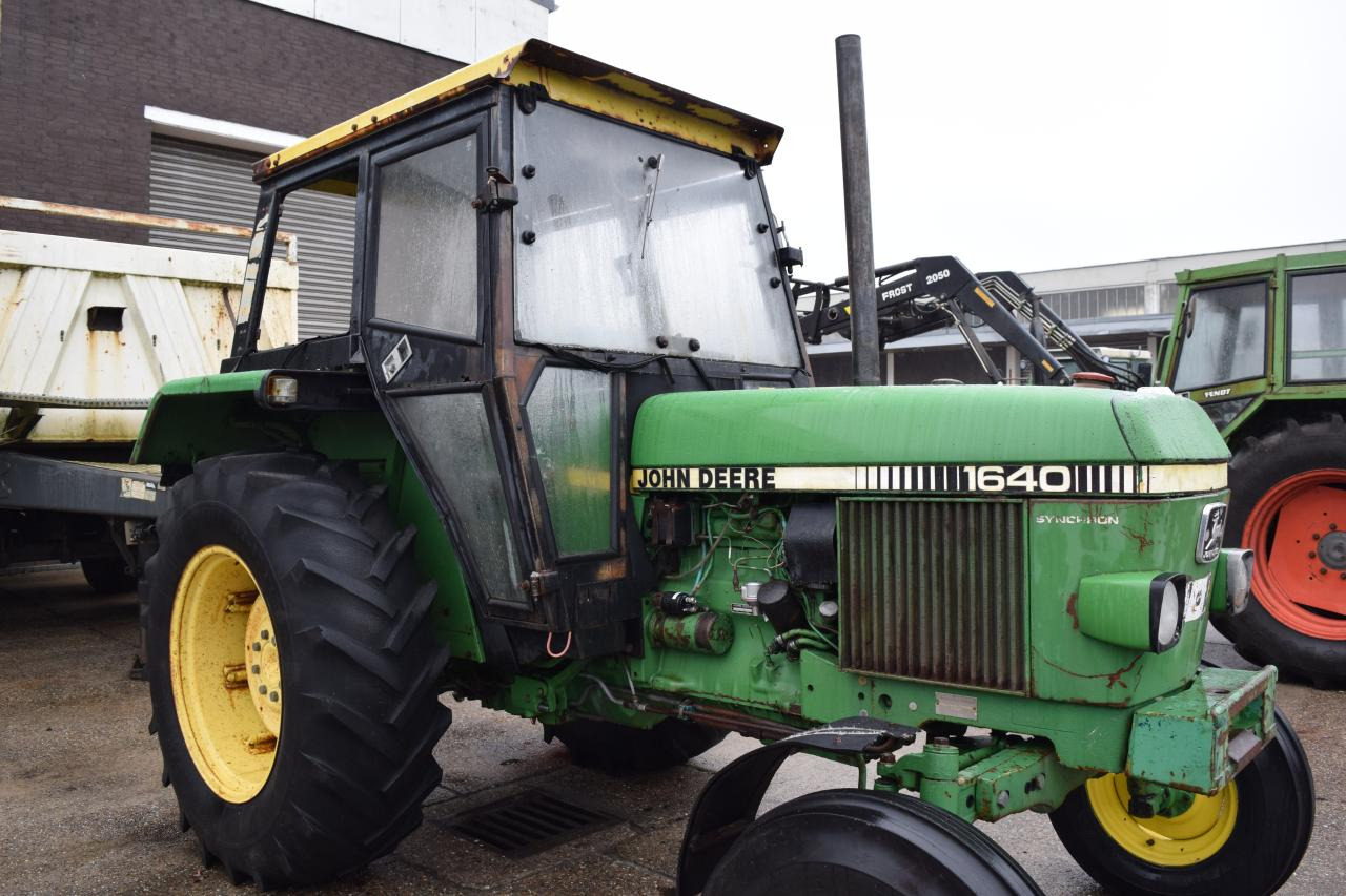 John Deere 1640 - Traktor: das Bild 3 John Deere 1640 - Traktor: das Bild 3