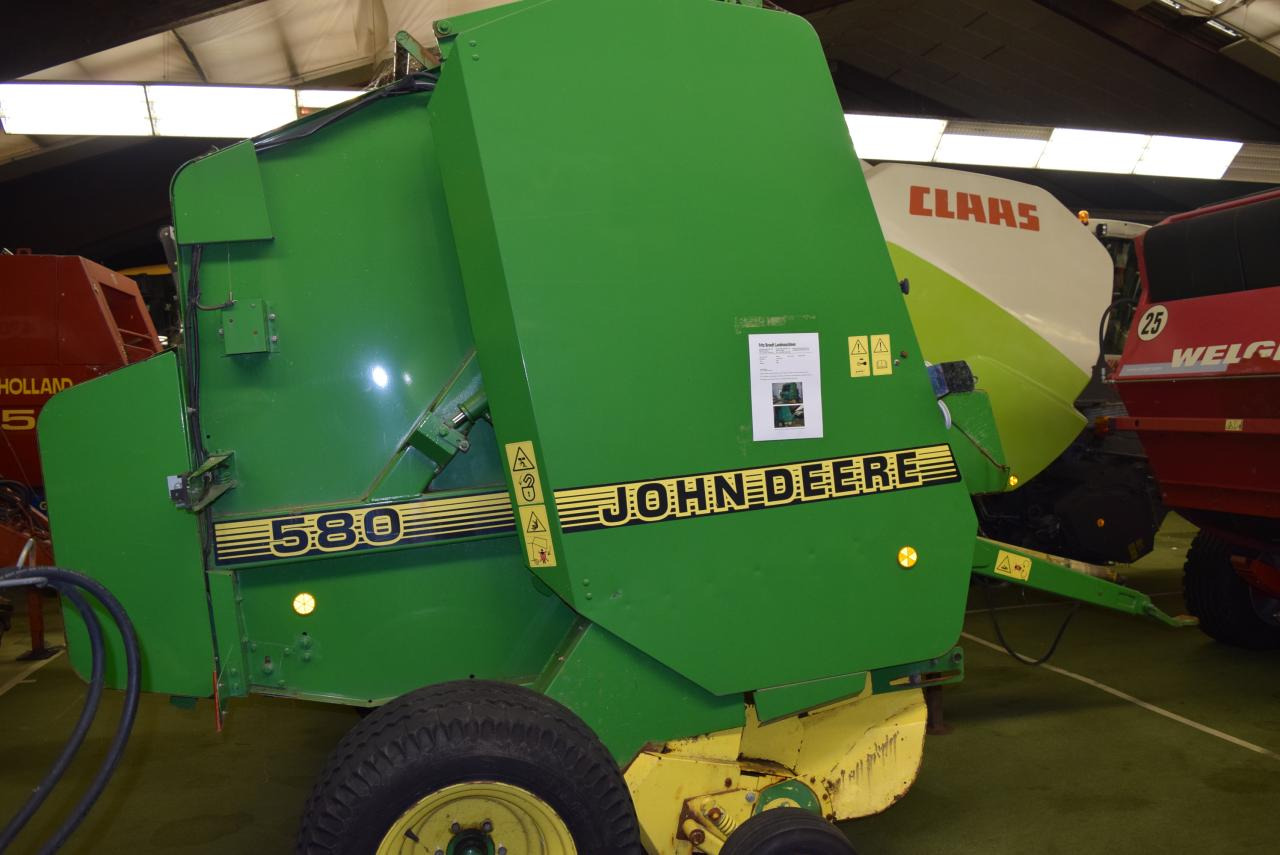 John Deere 580 - Rundballenpresse: das Bild 1 John Deere 580 - Rundballenpresse: das Bild 1