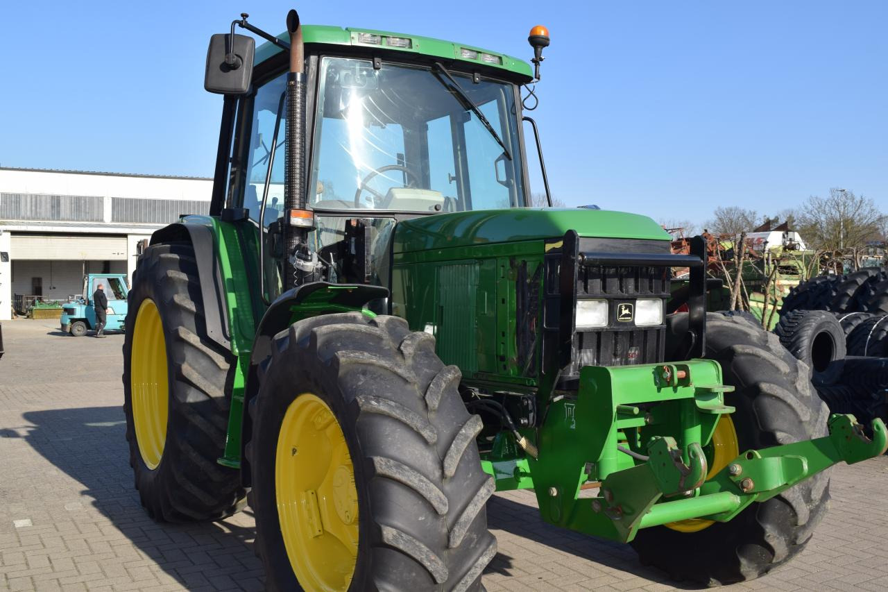 John Deere 6410 - Traktor: das Bild 2 John Deere 6410 - Traktor: das Bild 2