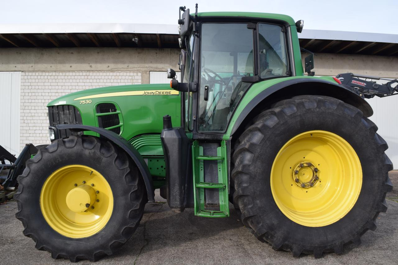 John Deere 7530 Premium - Traktor: das Bild 1 John Deere 7530 Premium - Traktor: das Bild 1