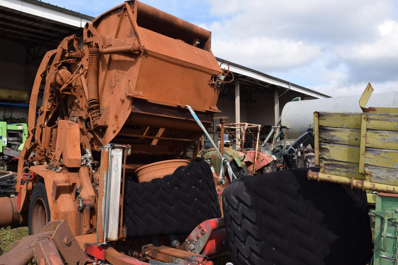 Lely Welger *zur Teileverwertung* - Rundballenpresse: das Bild 5 Lely Welger *zur Teileverwertung* - Rundballenpresse: das Bild 5