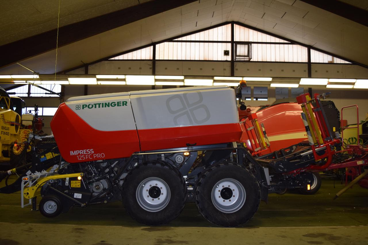 Pöttinger Impress 125 FC Pro *Press-Wickelkombinationen* - Rundballenpresse: das Bild 5 Pöttinger Impress 125 FC Pro *Press-Wickelkombinationen* - Rundballenpresse: das Bild 5