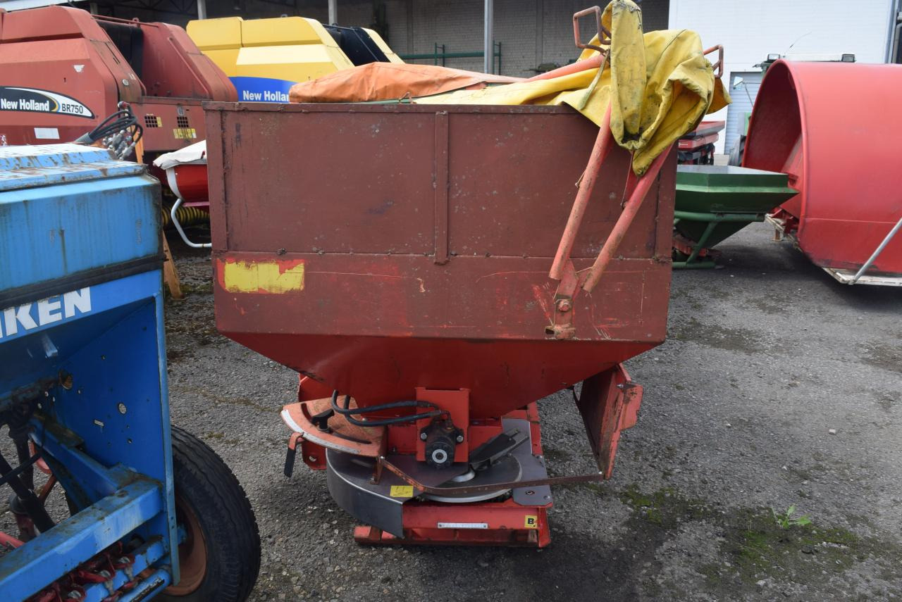 Rauch BETA 1100 - Düngerstreuer: das Bild 3 Rauch BETA 1100 - Düngerstreuer: das Bild 3