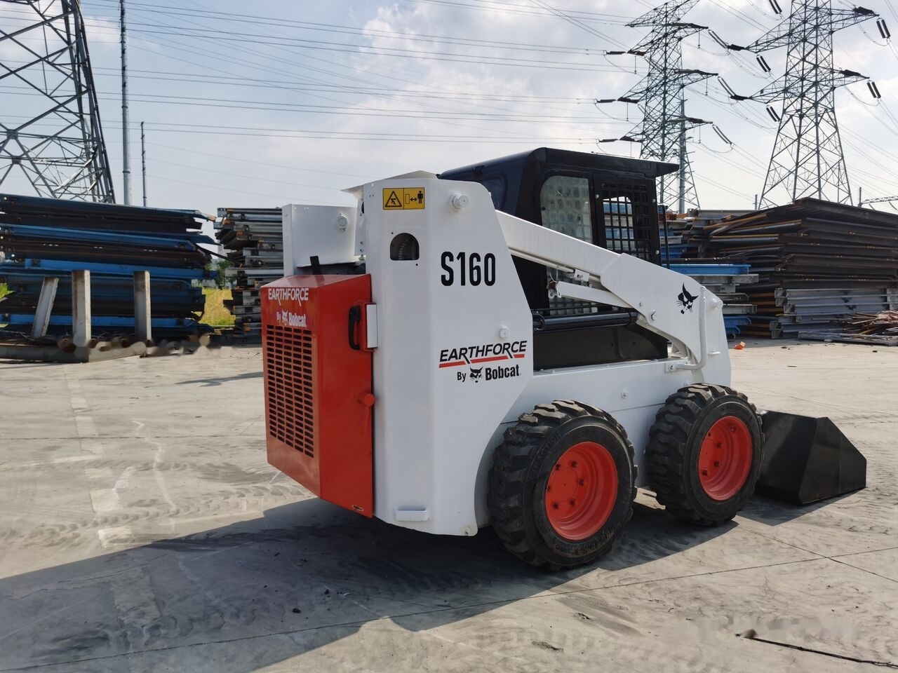 Bobcat S160 - Kompaktlader: das Bild 4 Bobcat S160 - Kompaktlader: das Bild 4