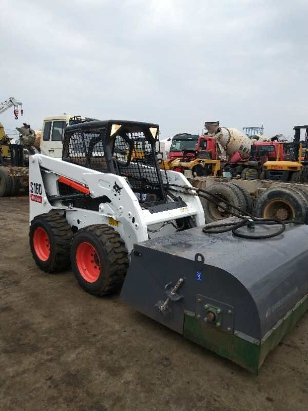 Bobcat S160 - Kompaktlader: das Bild 4 Bobcat S160 - Kompaktlader: das Bild 4