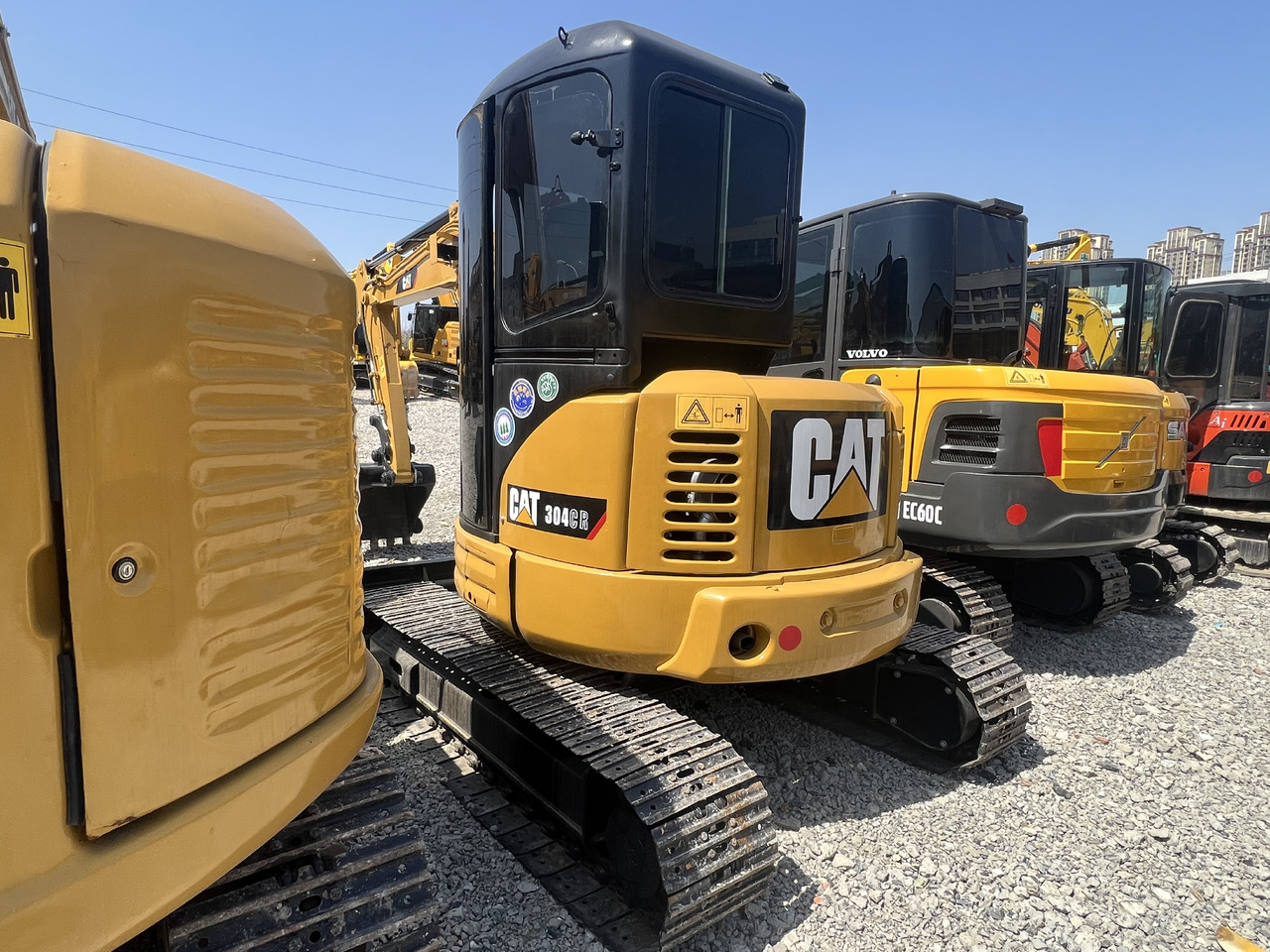 CAT 304C - Minibagger: das Bild 1 CAT 304C - Minibagger: das Bild 1
