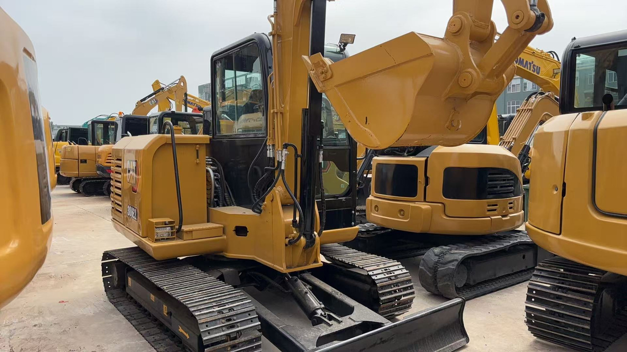 CATERPILLAR 306E2 - Minibagger: das Bild 2 CATERPILLAR 306E2 - Minibagger: das Bild 2