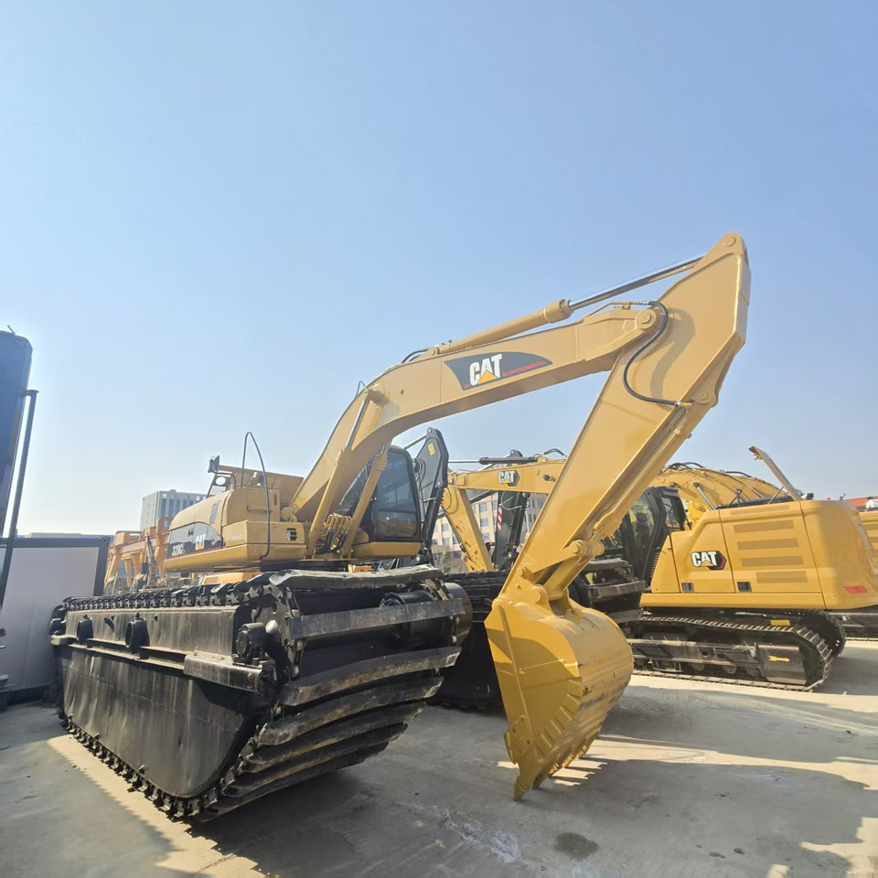 Amphibische Bagger CATERPILLAR 320C boat excavator: das Bild 7