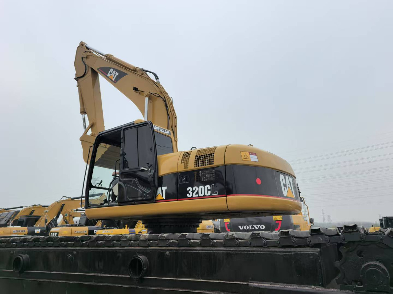 Amphibische Bagger CATERPILLAR 320C boat excavator: das Bild 9