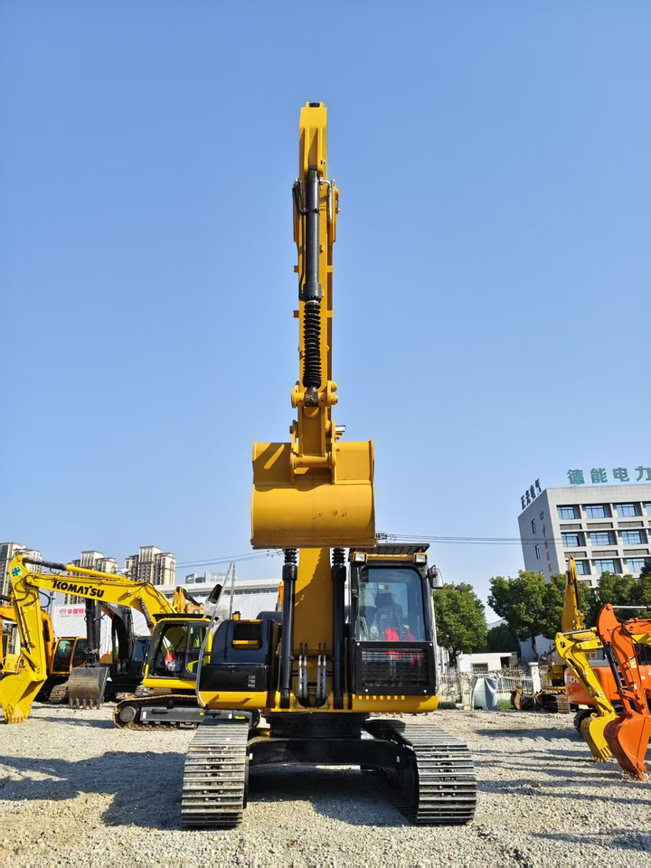 CATERPILLAR 326D2L - Abrissbagger: das Bild 4 CATERPILLAR 326D2L - Abrissbagger: das Bild 4