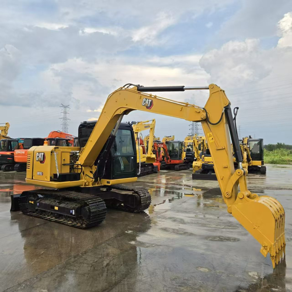 Caterpillar 307E2 - Minibagger: das Bild 3 Caterpillar 307E2 - Minibagger: das Bild 3