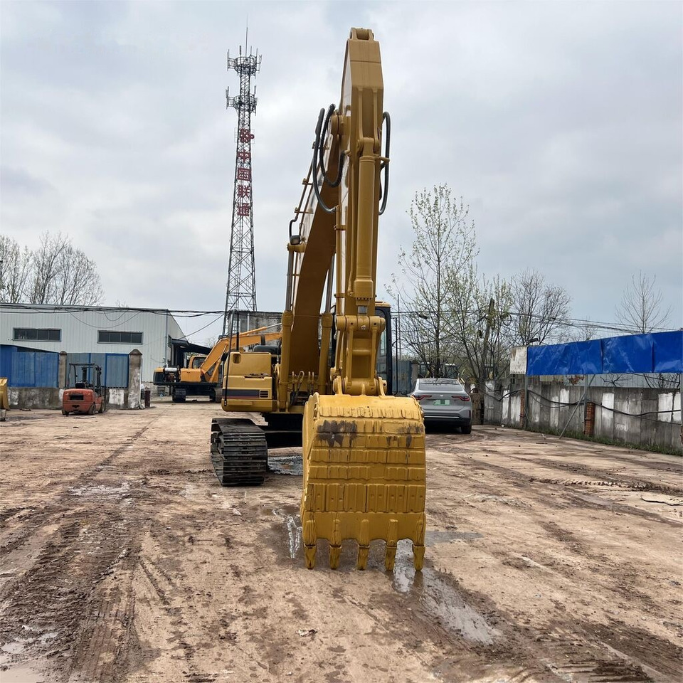 Caterpillar 320BL - Kettenbagger: das Bild 3 Caterpillar 320BL - Kettenbagger: das Bild 3