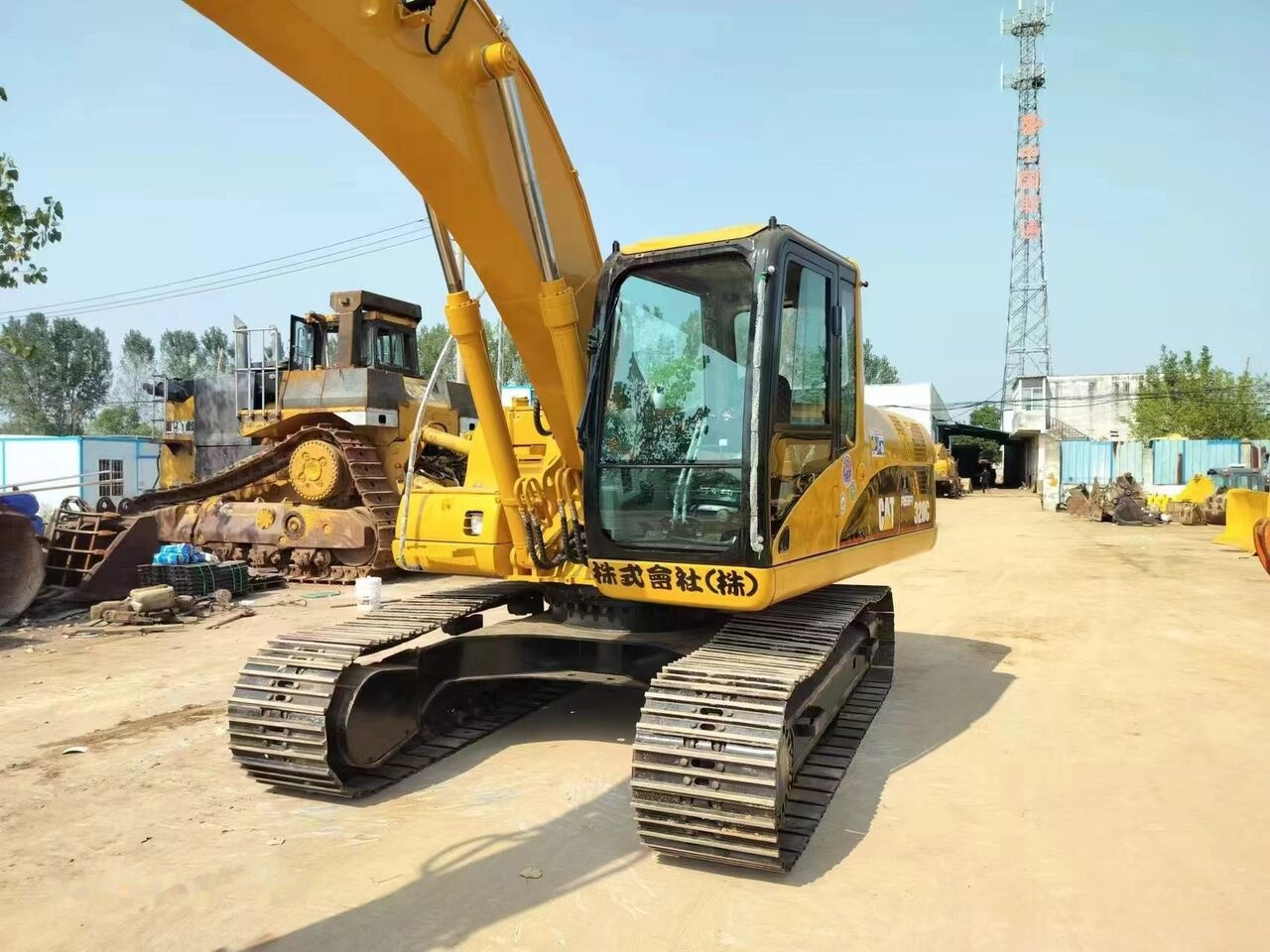 Caterpillar 320C - Kettenbagger: das Bild 2 Caterpillar 320C - Kettenbagger: das Bild 2
