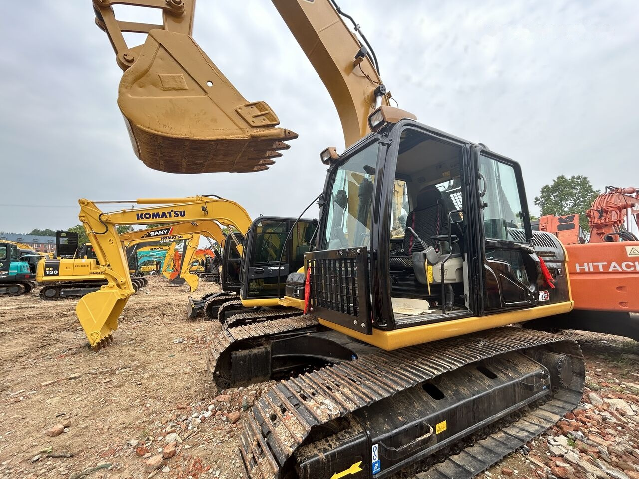 Caterpillar 320D2 - Kettenbagger: das Bild 3 Caterpillar 320D2 - Kettenbagger: das Bild 3