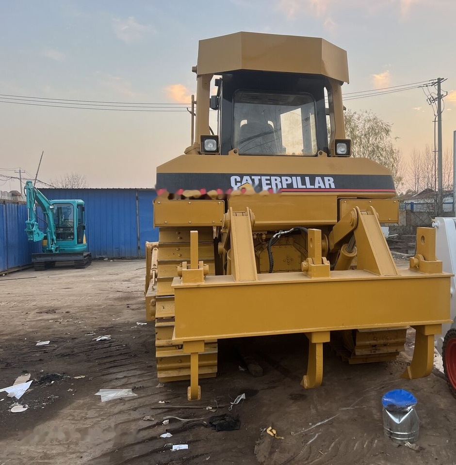Caterpillar D6H - Bulldozer: das Bild 4 Caterpillar D6H - Bulldozer: das Bild 4