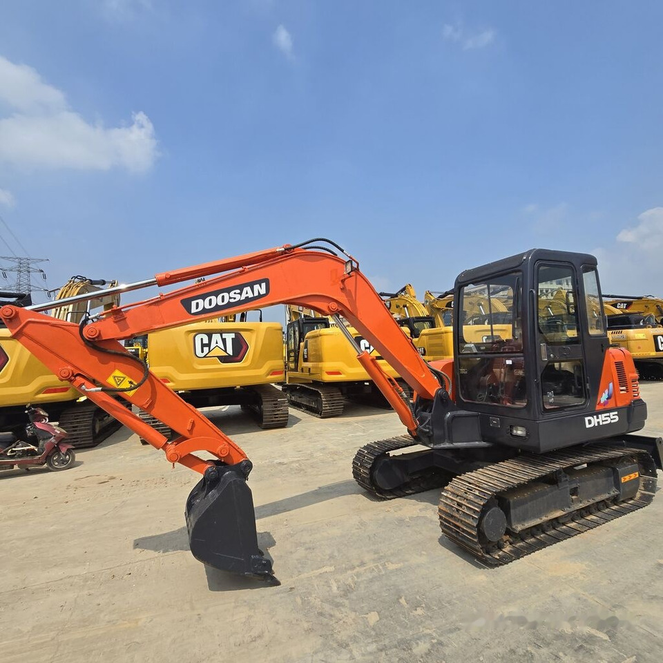 Doosan DH55 - Minibagger: das Bild 4 Doosan DH55 - Minibagger: das Bild 4
