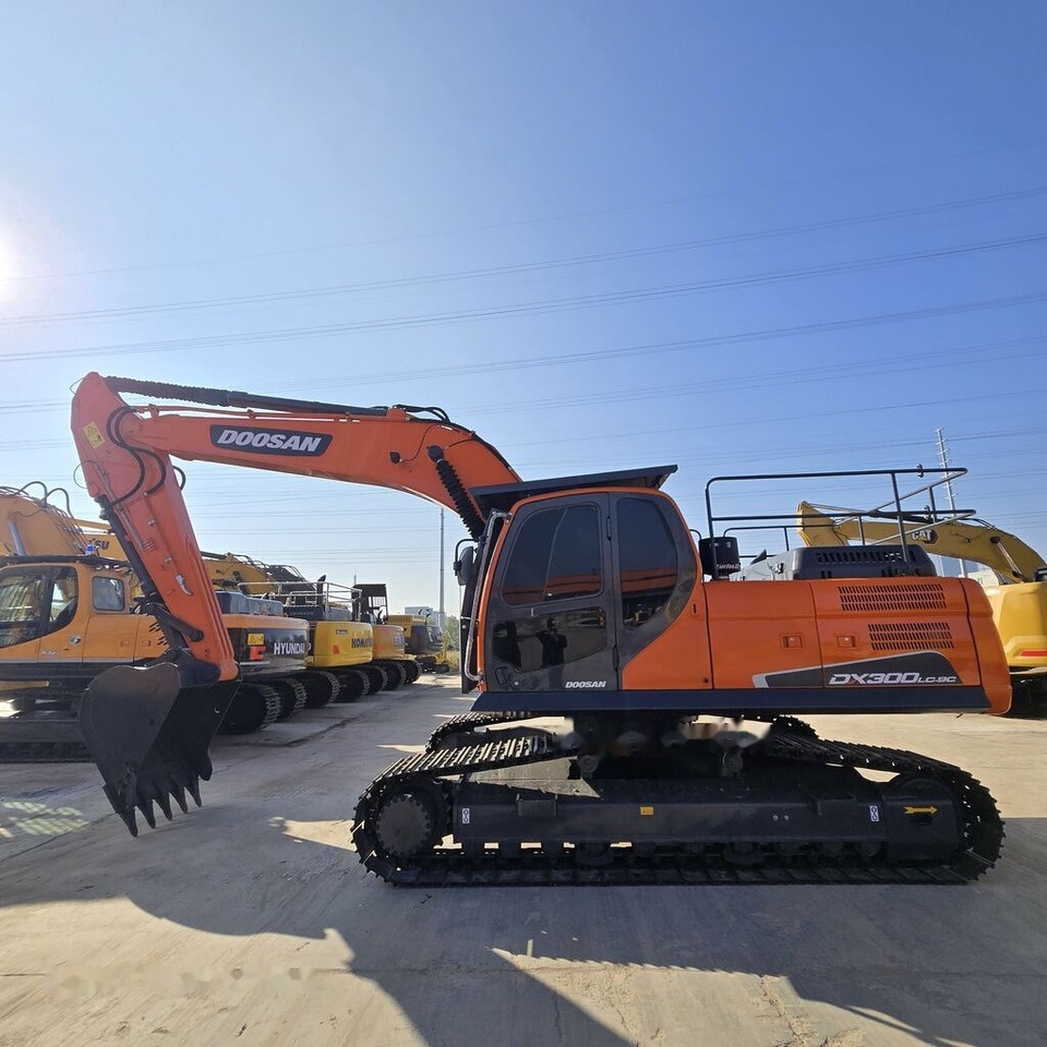 Doosan DX300 - Kettenbagger: das Bild 4 Doosan DX300 - Kettenbagger: das Bild 4