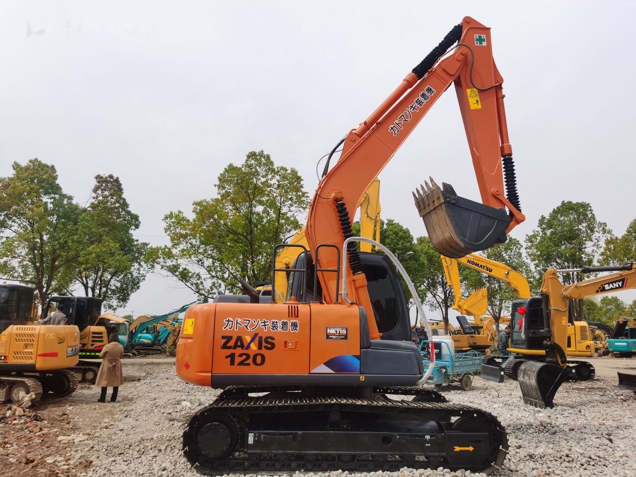 Hitachi ZX120 - Kettenbagger: das Bild 5 Hitachi ZX120 - Kettenbagger: das Bild 5