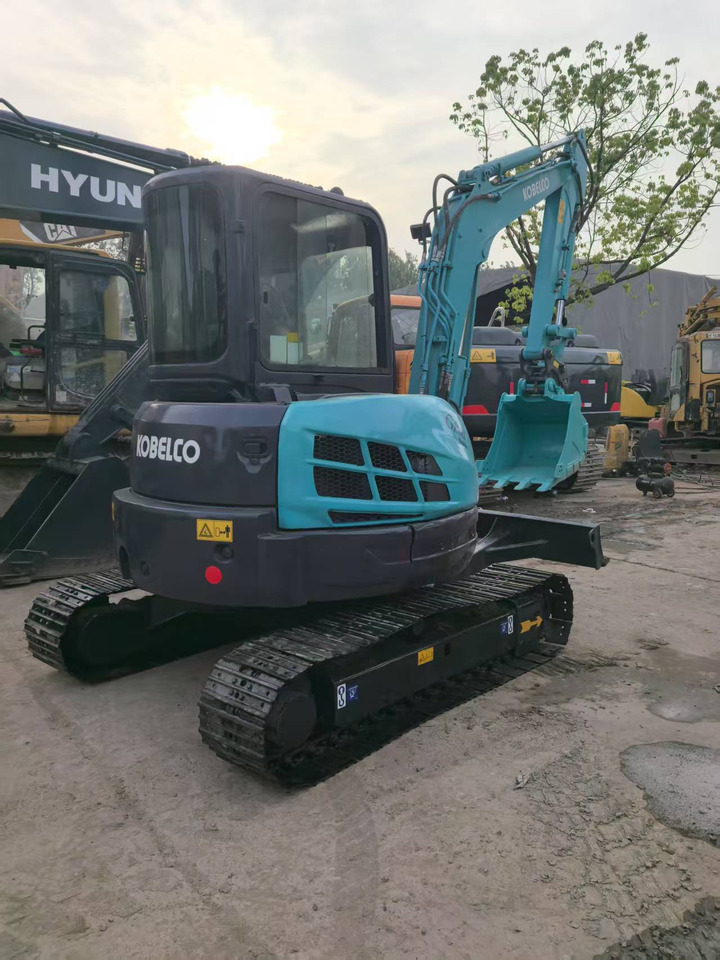 KOBELCO SK55SR - Minibagger: das Bild 1 KOBELCO SK55SR - Minibagger: das Bild 1