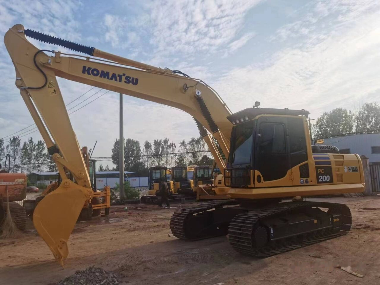 Komatsu PC200-8 - Kettenbagger: das Bild 2 Komatsu PC200-8 - Kettenbagger: das Bild 2