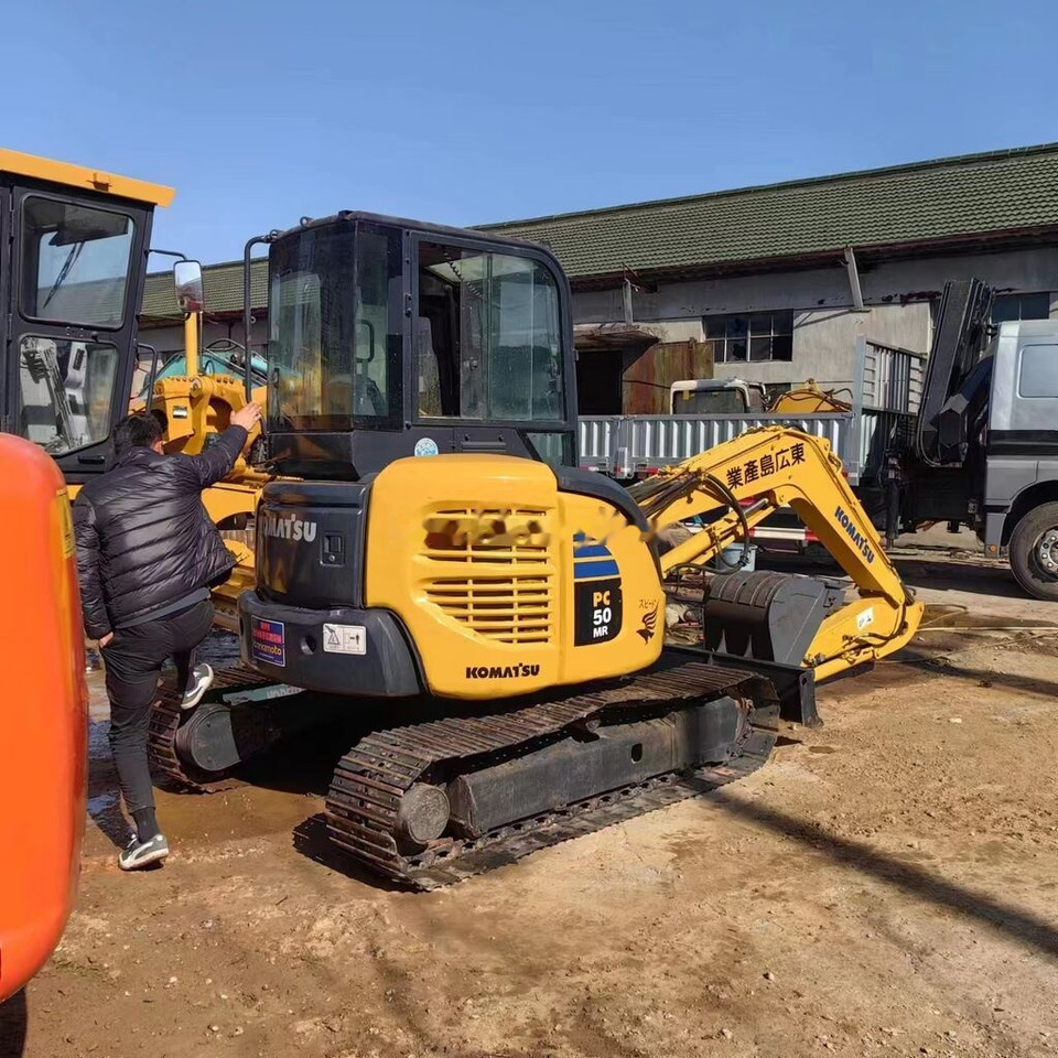 Komatsu PC50MR-2 - Minibagger: das Bild 5 Komatsu PC50MR-2 - Minibagger: das Bild 5