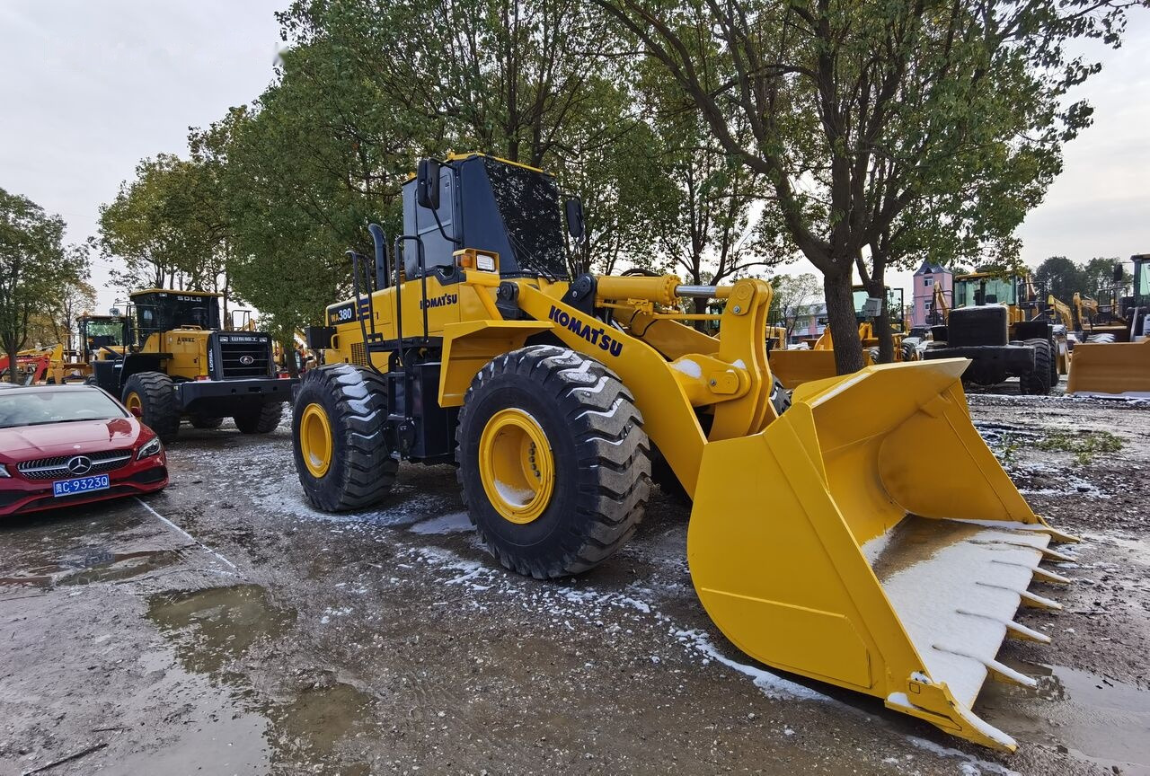 Radlader Komatsu WA380: das Bild 8