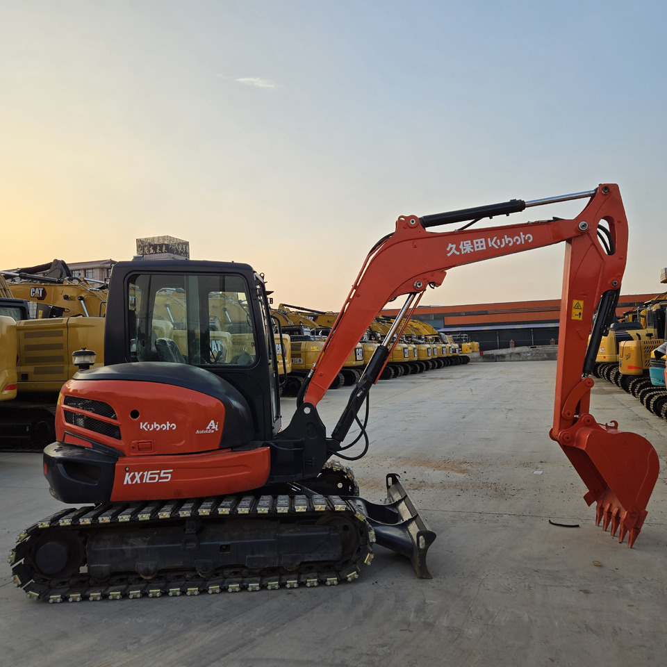 Kubota KX165 - Minibagger: das Bild 1 Kubota KX165 - Minibagger: das Bild 1