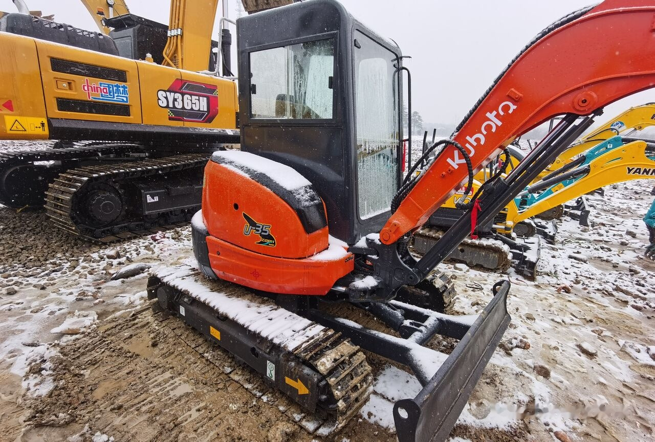 Kubota U35 - Minibagger: das Bild 5 Kubota U35 - Minibagger: das Bild 5