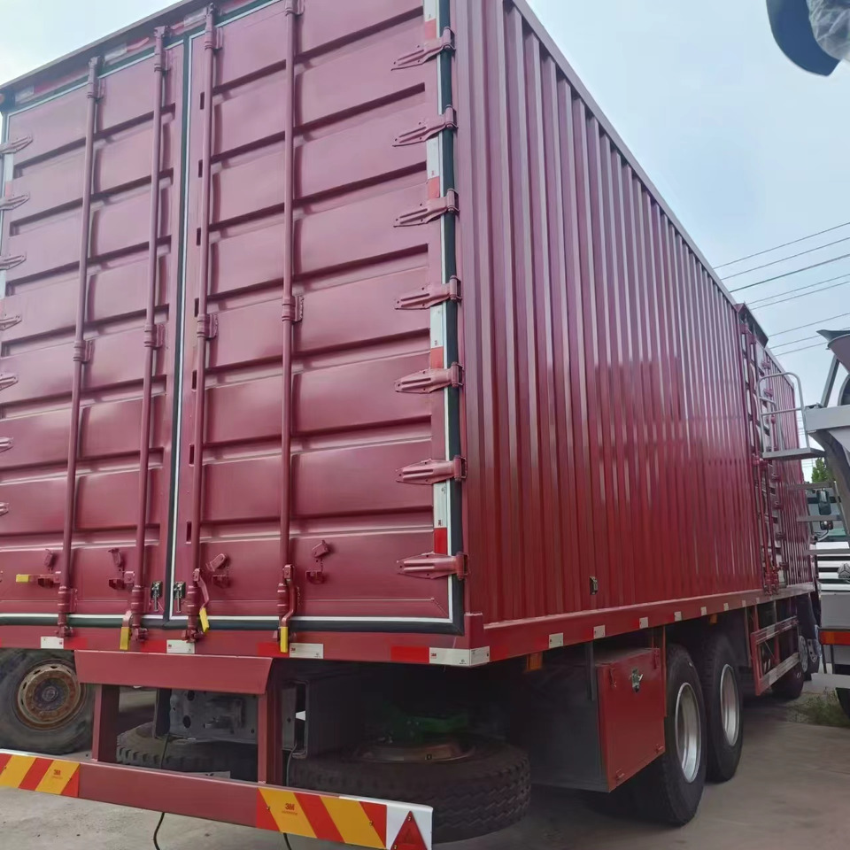 SINOTRUK HOWO - Koffer LKW: das Bild 5 SINOTRUK HOWO - Koffer LKW: das Bild 5