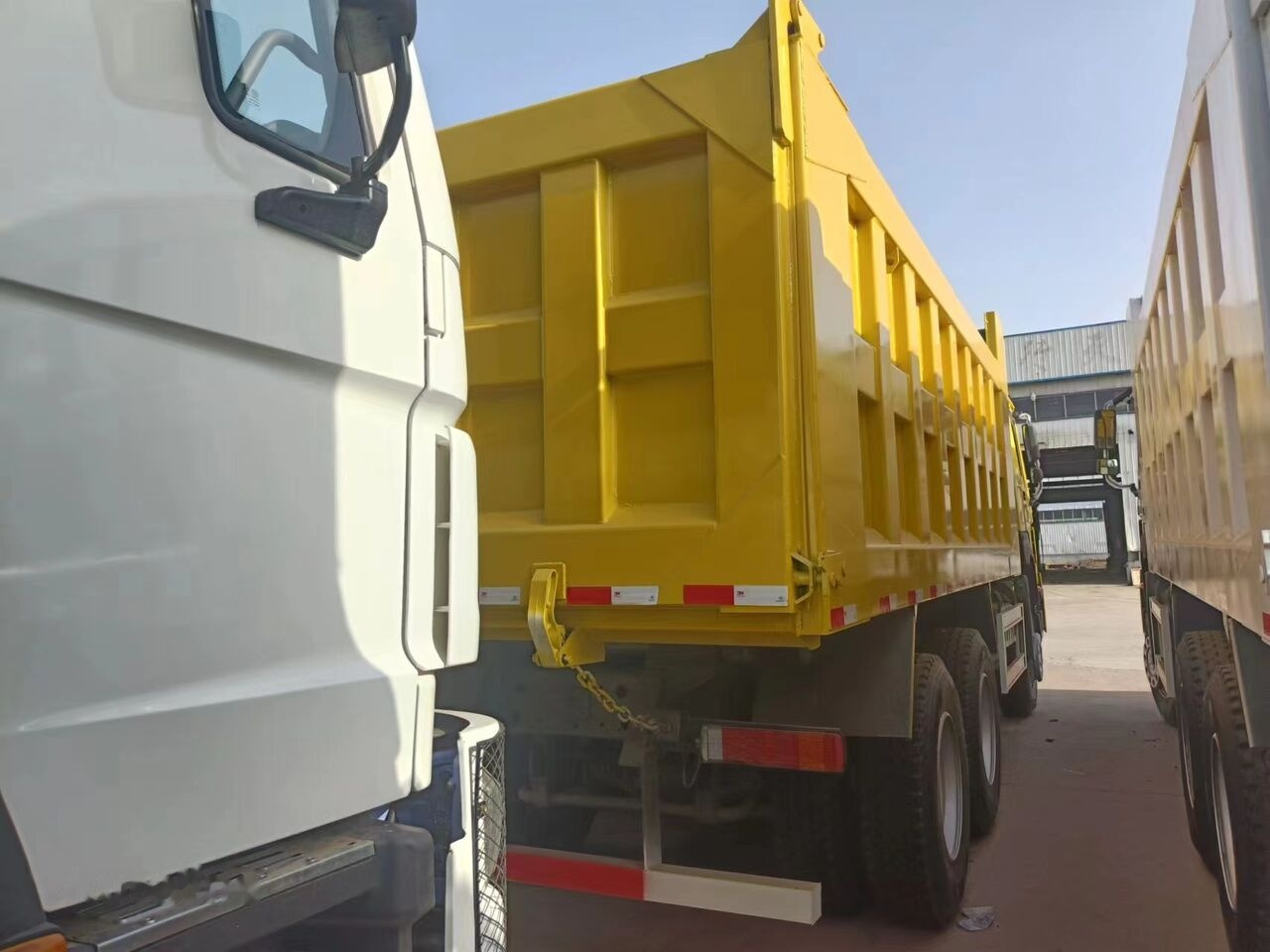 Sinotruk Howo 375 - Kipper: das Bild 3 Sinotruk Howo 375 - Kipper: das Bild 3