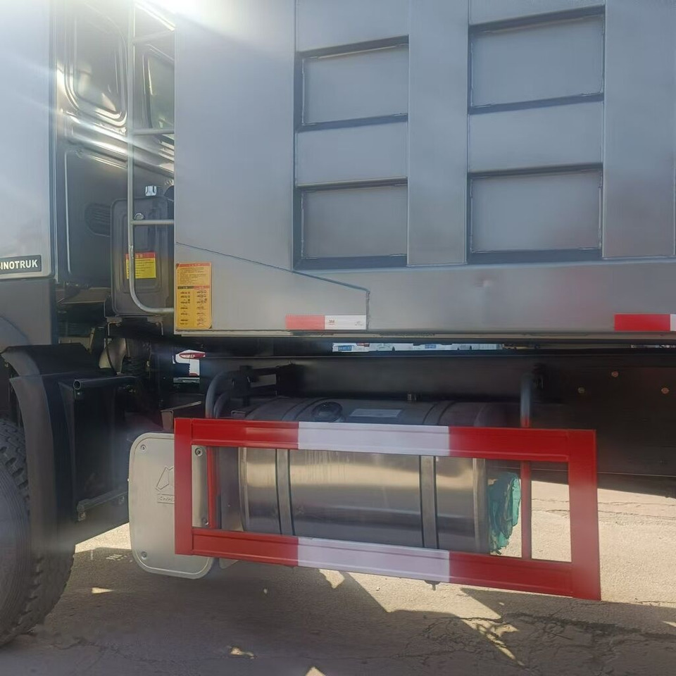 Kipper Sinotruk Howo 6*4: das Bild 7