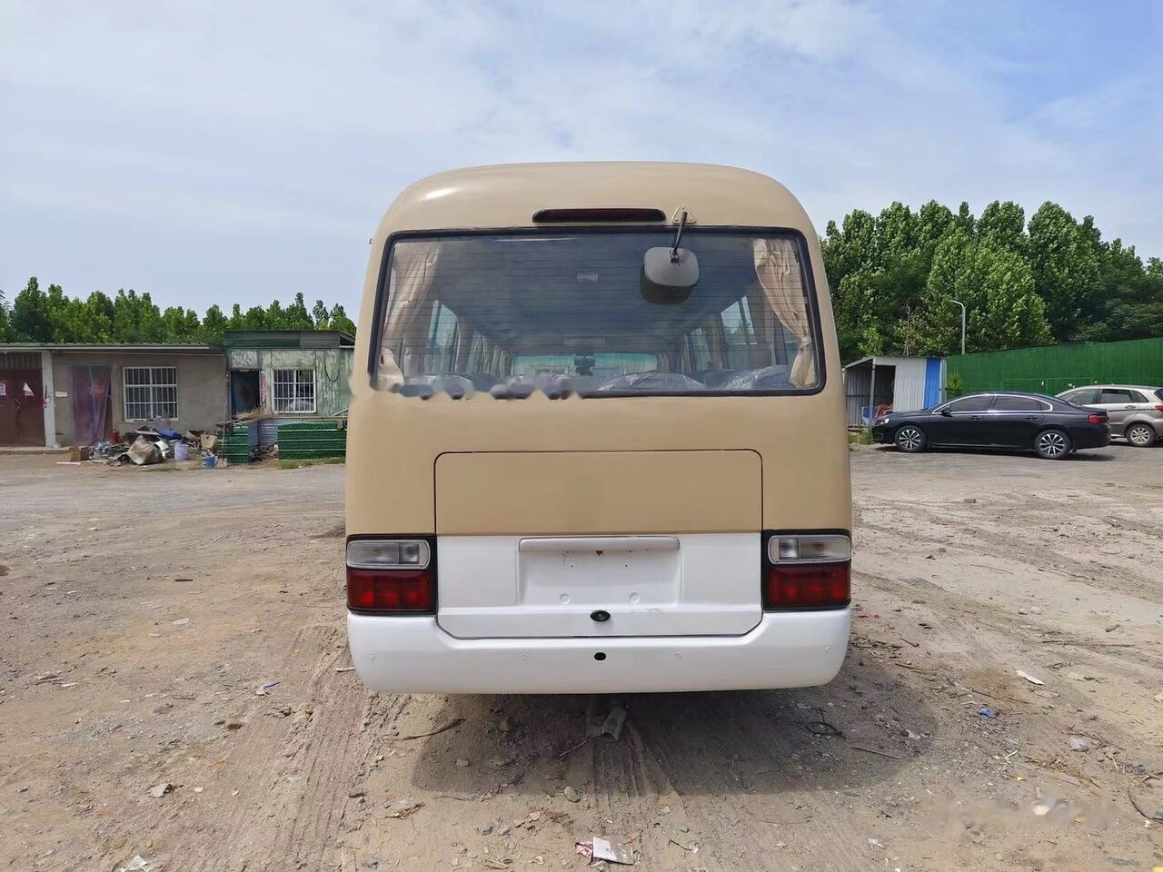 Toyota Coaster - Linienbus: das Bild 3 Toyota Coaster - Linienbus: das Bild 3